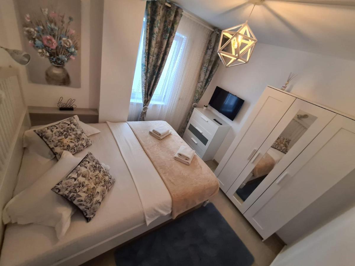 Ferienwohnung Briza Pe Promenada Năvodari Exterior foto