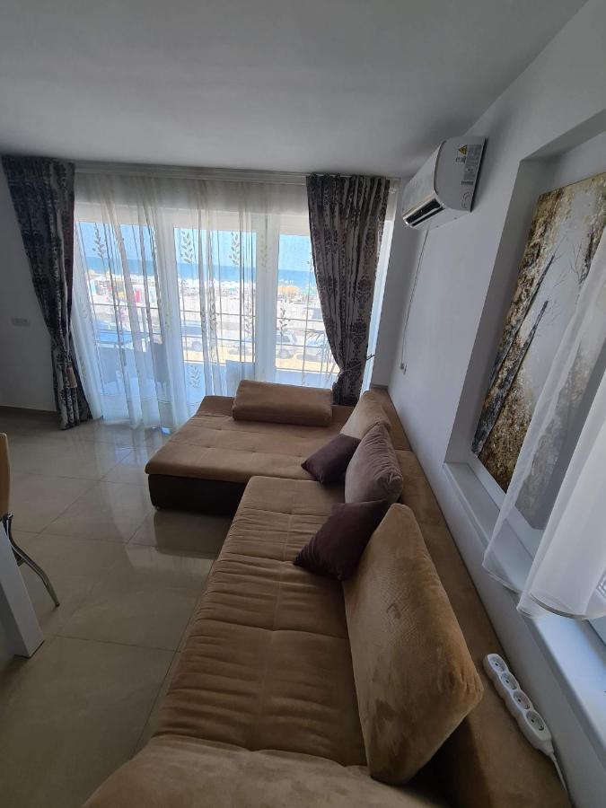 Ferienwohnung Briza Pe Promenada Năvodari Exterior foto