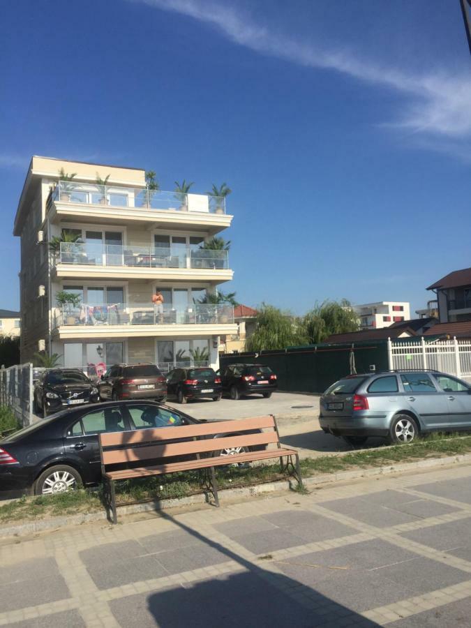 Ferienwohnung Briza Pe Promenada Năvodari Exterior foto