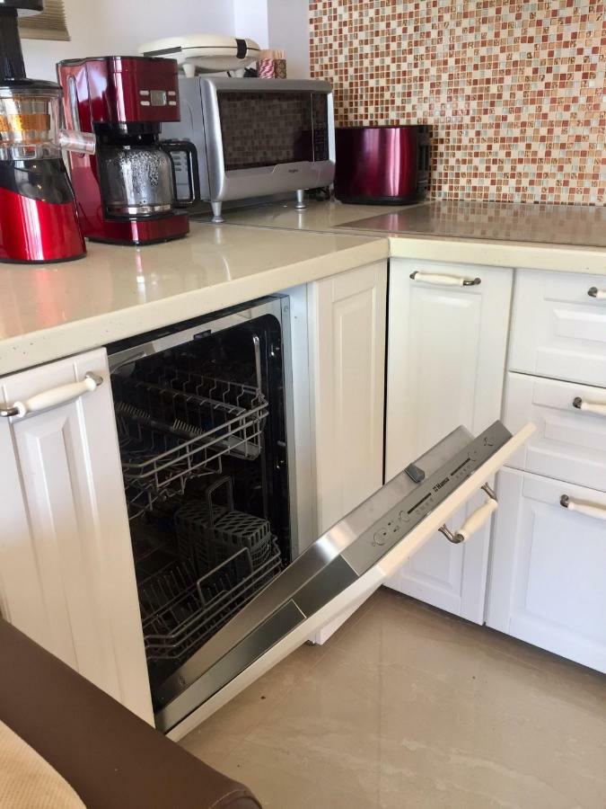 Ferienwohnung Briza Pe Promenada Năvodari Exterior foto